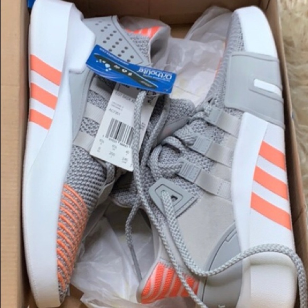 Adidas - women’s Advanced EQT basketball shoe